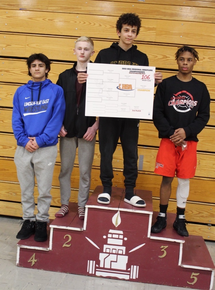 106 Wrestler